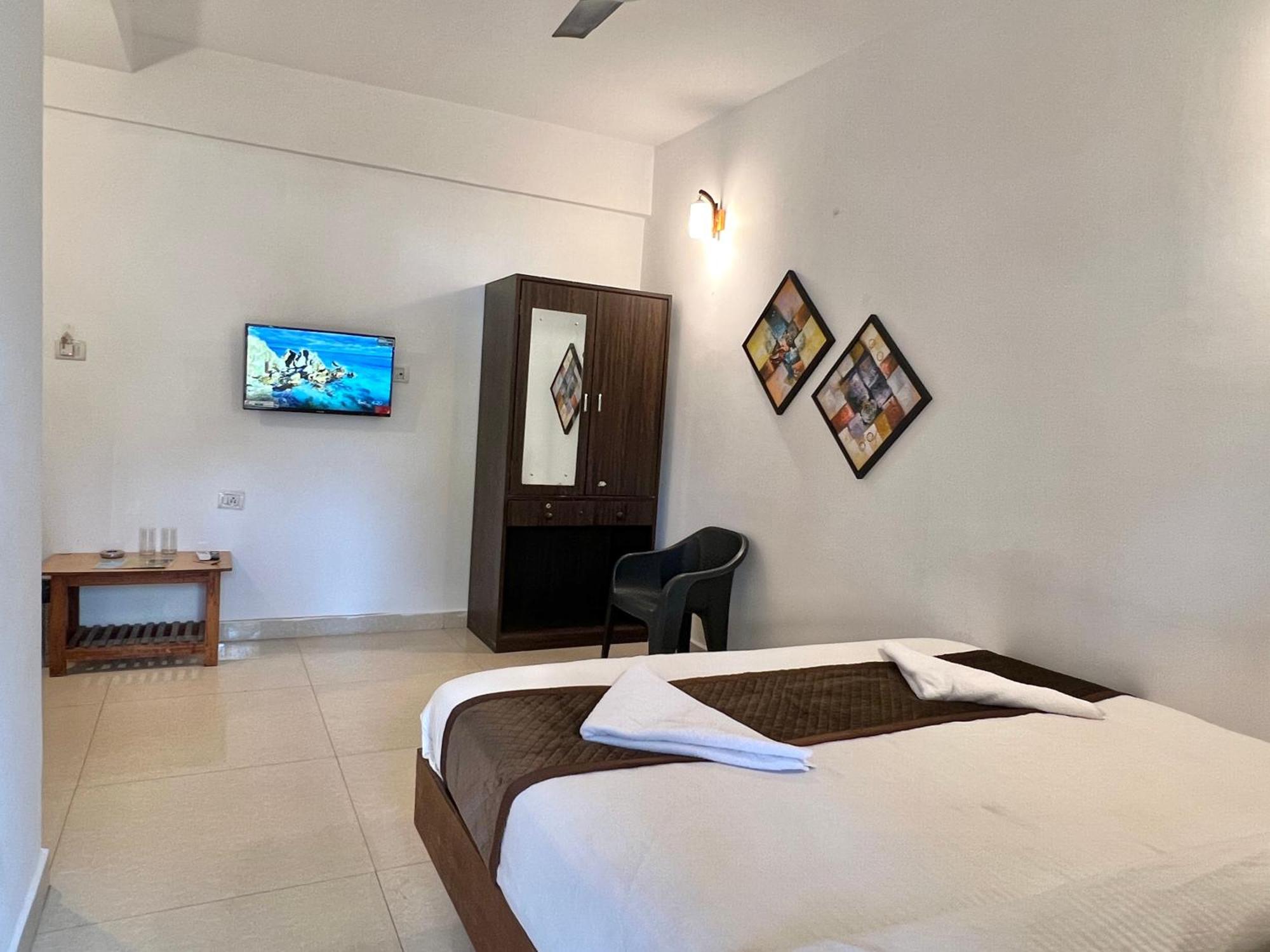 Aura Rooms & Swimming Pool, Calangute Εξωτερικό φωτογραφία