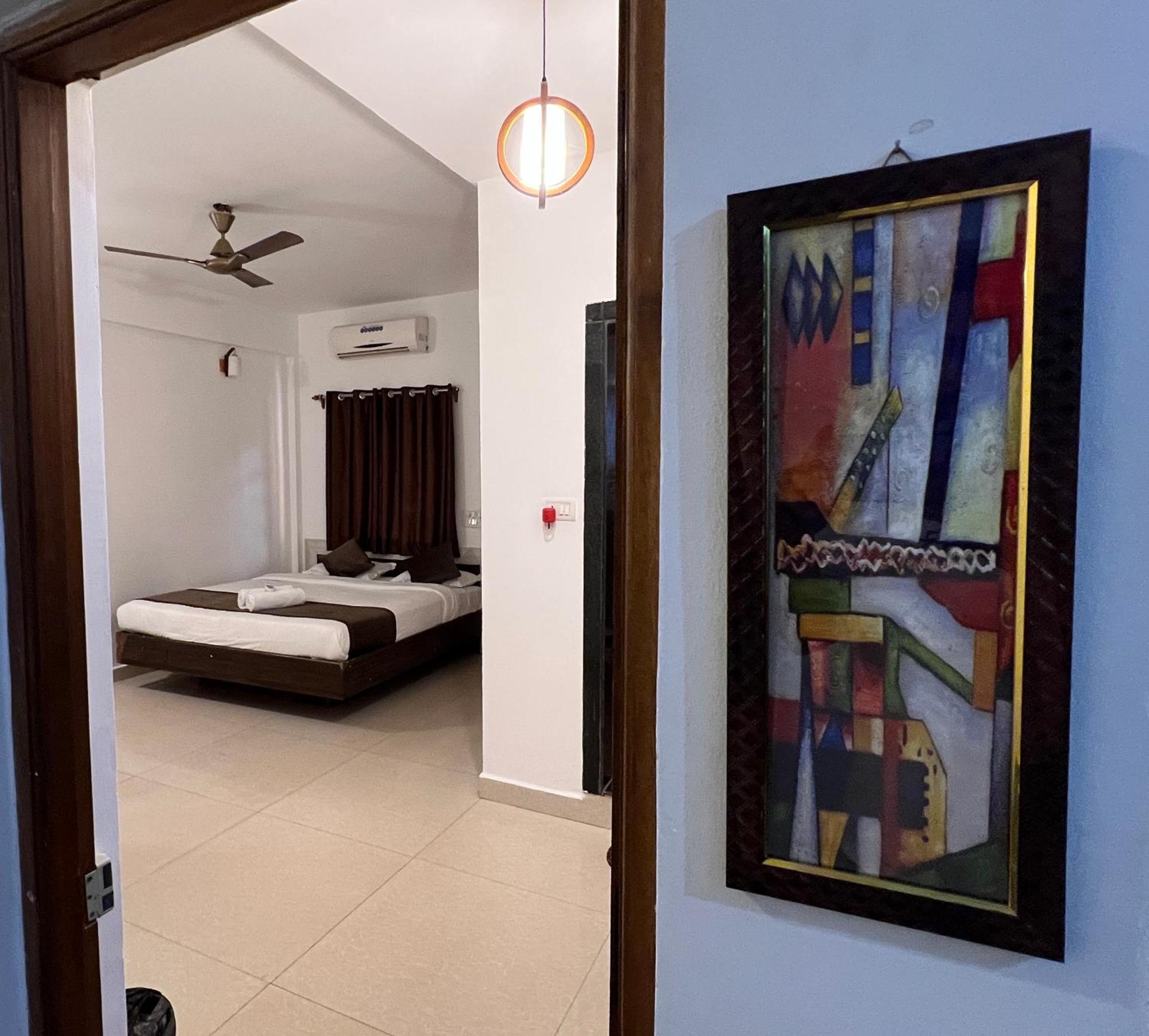 Aura Rooms & Swimming Pool, Calangute Εξωτερικό φωτογραφία