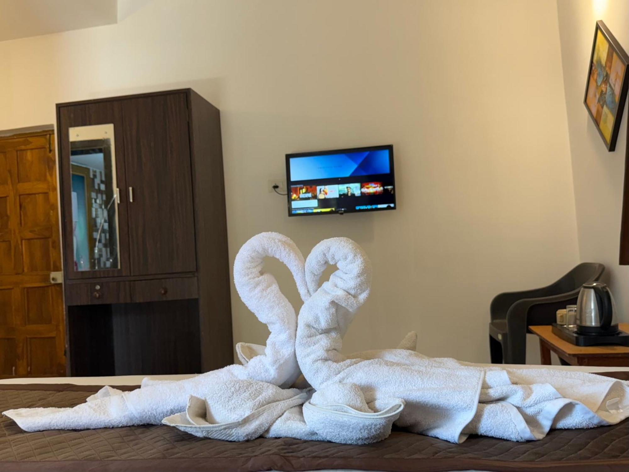 Aura Rooms & Swimming Pool, Calangute Εξωτερικό φωτογραφία